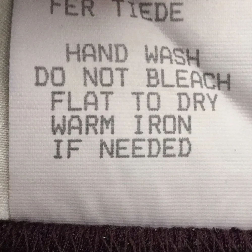 Fred David FINAL MARKDOWN Shimmery  petite top large - Image 5