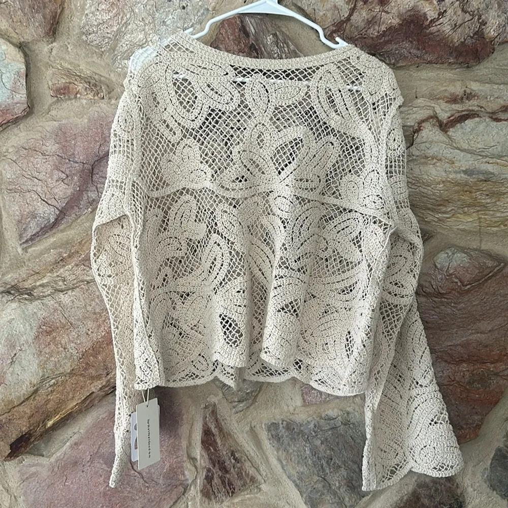 Commense Hollow Button Plisse Cardigan size large Tan - Image 5