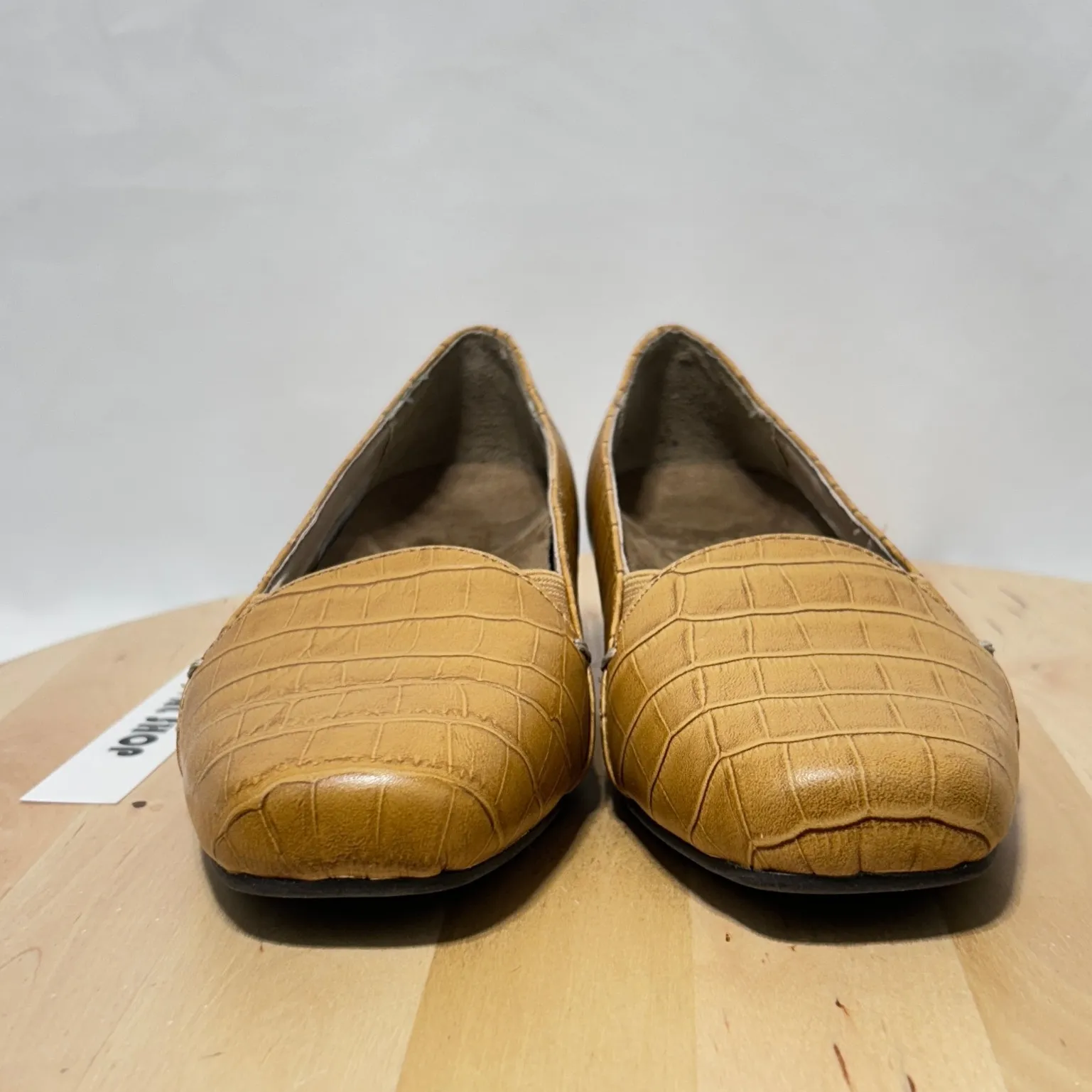 Vionic Womens Dolores Slip On Croc‎ Embossed Tan Loafers - Size 5 & 36 EUR - Image 4