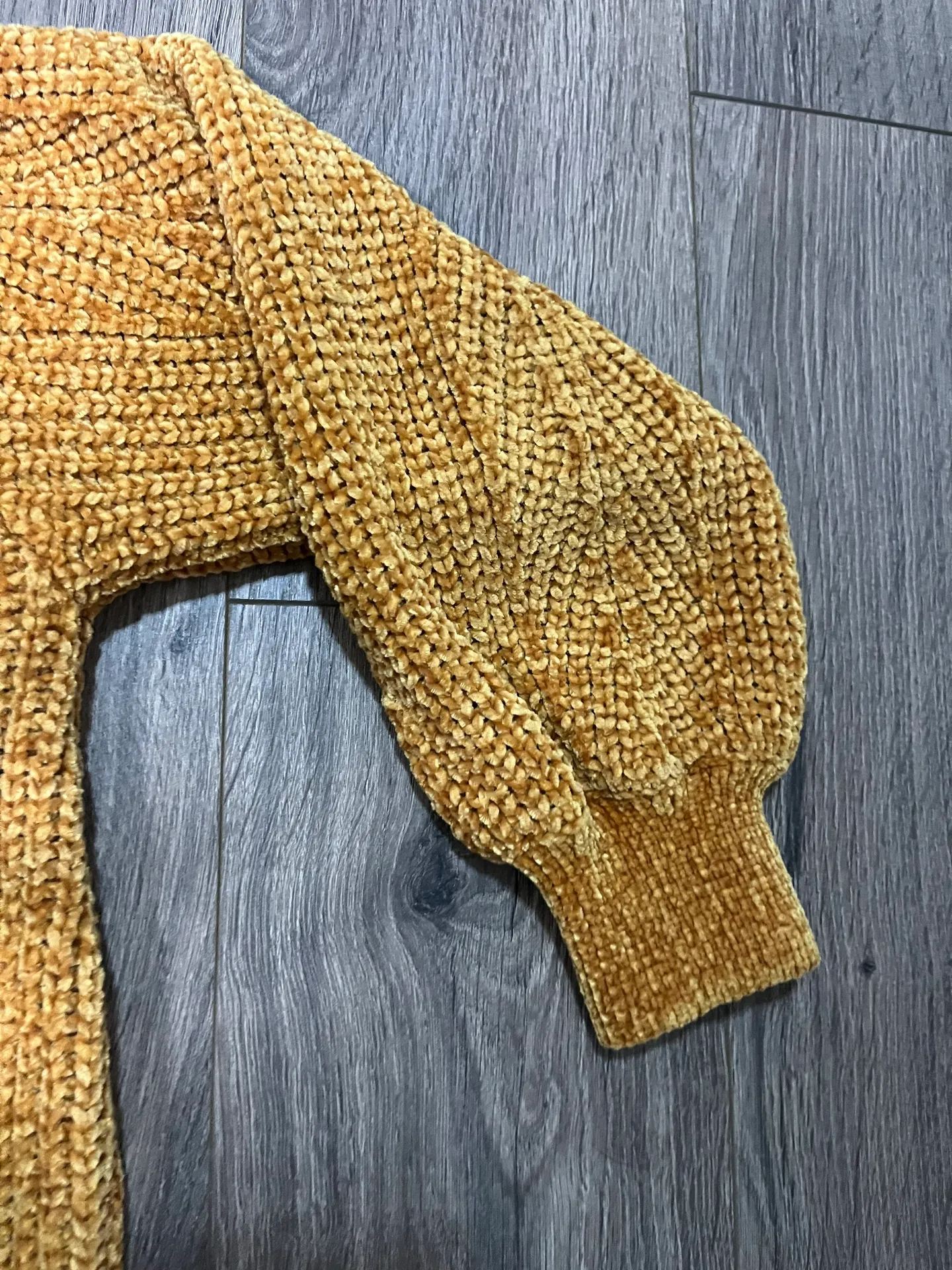 Yellow Chenille Sweater Size L - Image 3