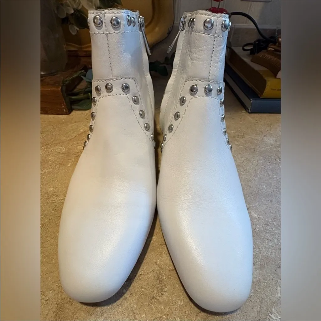 Sam Edelman White Boots Studded Lorin Boot Size 9.5 - Image 6