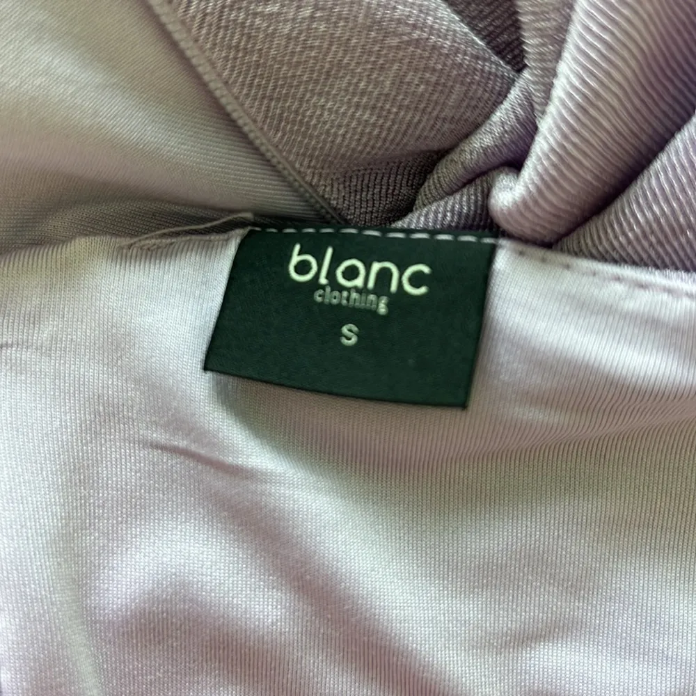 NWT Blanc Clothing Strappy Cutout Bodycon Ruched MIDI Dress Size Small Lavender Purple - Image 10