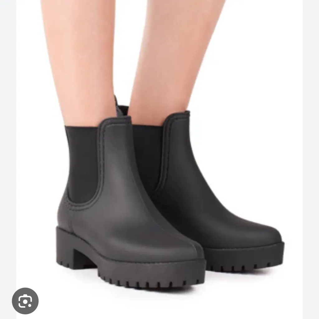 Cloudy Waterproof Chelsea Rain Boot - Image 2