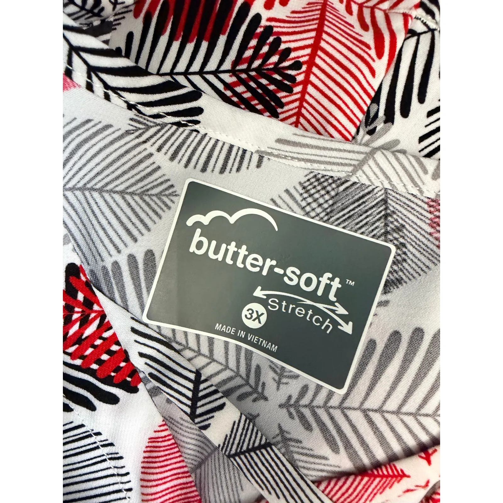 Buttersoft Red Black White Scrub Top 3X - Image 4