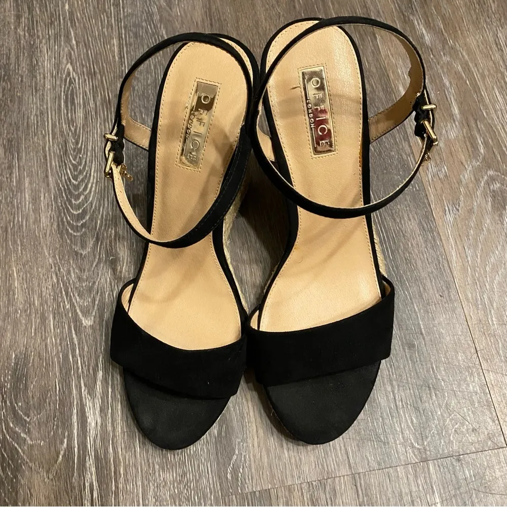 Office 4” Black Wedge Heels Size 9 - Image 8