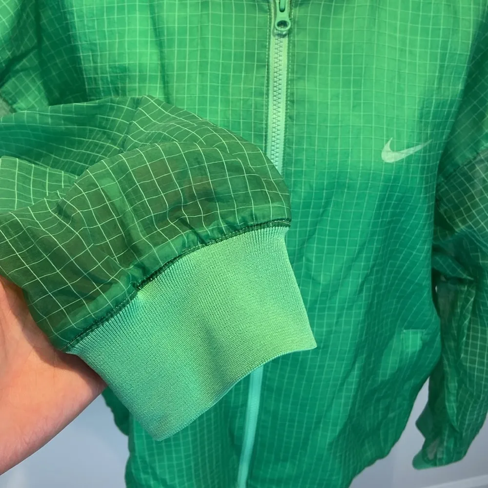 NWT Nike Women's Sportswear Essentials Woven Varsity Bomber Jacket Size XL - Image 6