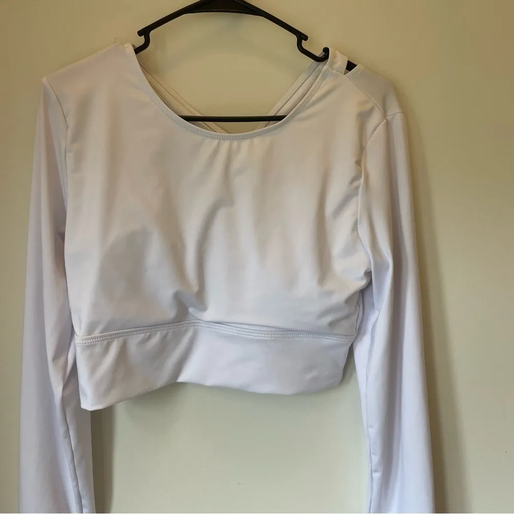 SHEIN Sport Studio Criss Cross Back Shirt - Image 5