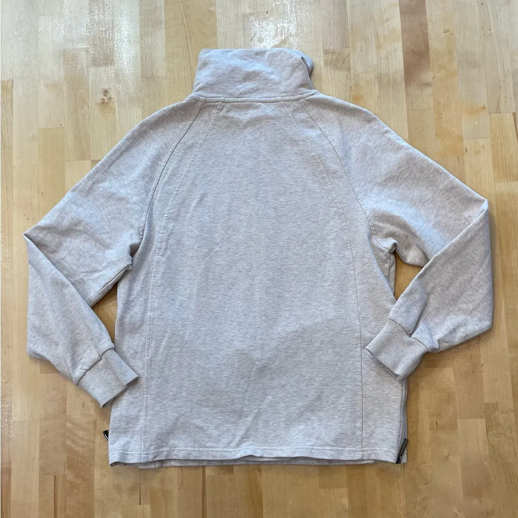 Varley Atlas Light Gray Turtleneck Sand Sweatshirt - Image 2