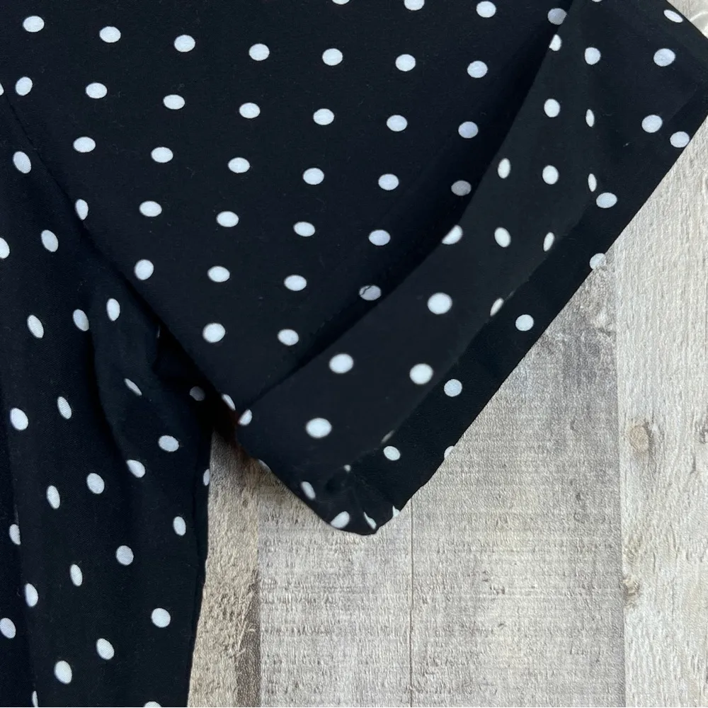 MAISON Jules Medium Button Front Short Sleeve Black Top with White Polka… - Image 5