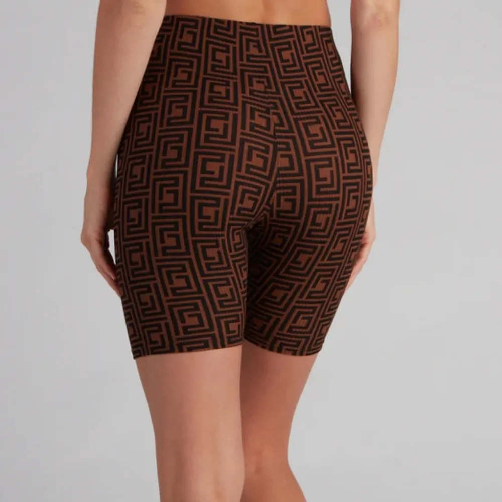 NWOT Windsor Greek Mystique 2 Piece Set Biker Short & Bra top size M / bottom L - Image 3