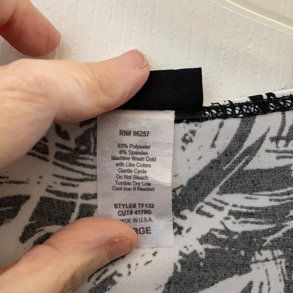 FINAL MARKDOWN Perseption concept top large Black - Image 4