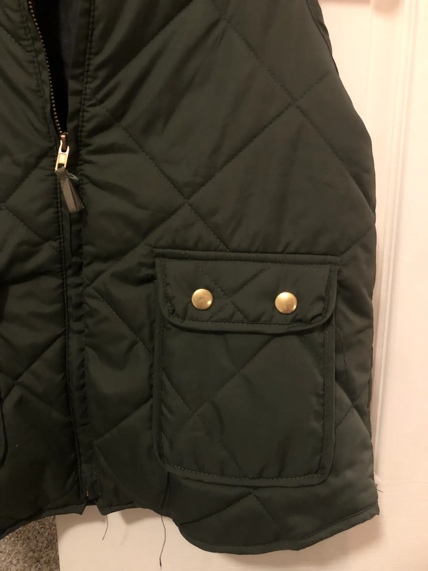 Boutique Army Green Puffer Best - Image 3