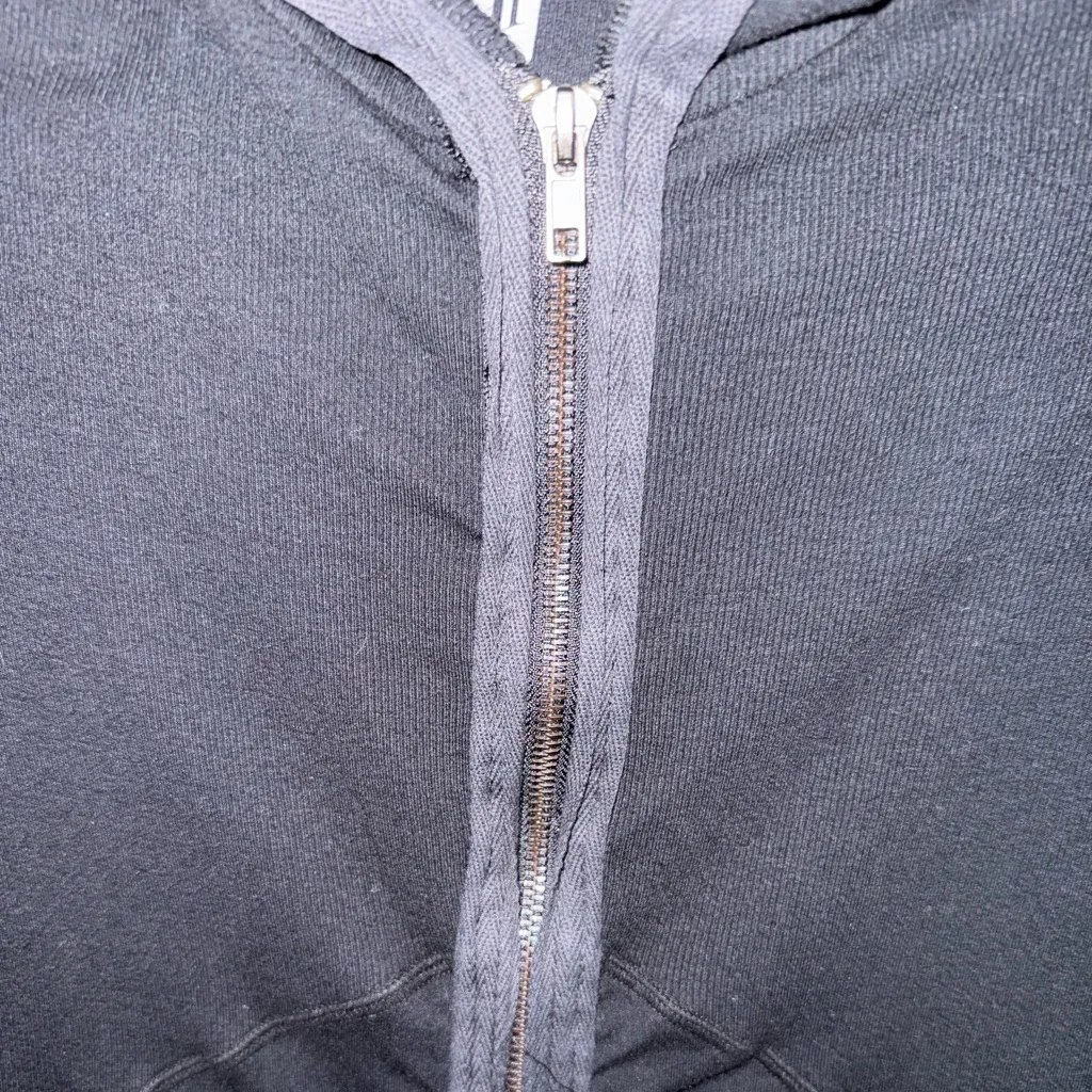 EleVen by Venus Williams Black Zip - Image 4