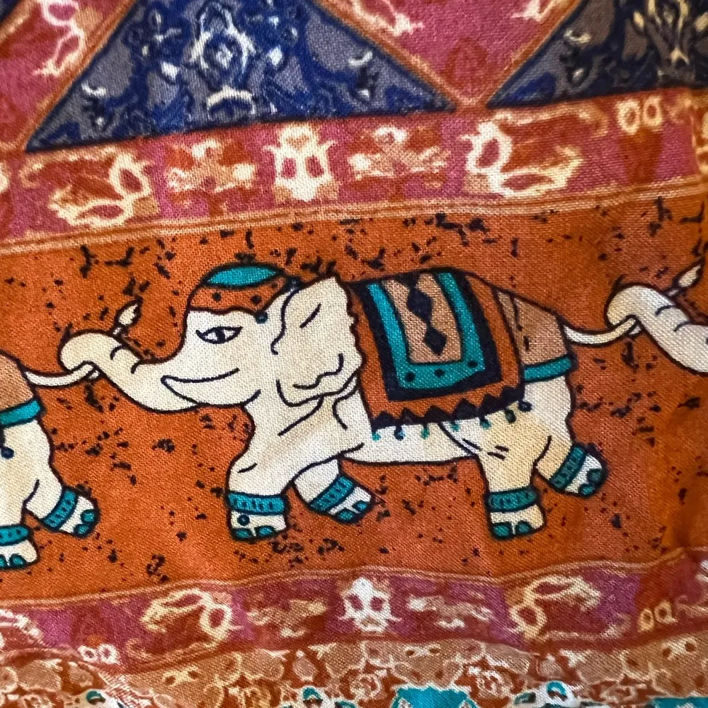 Xhilaration Romper Elephant Asian Flair Accents Elephants Size Small NWT - Image 3