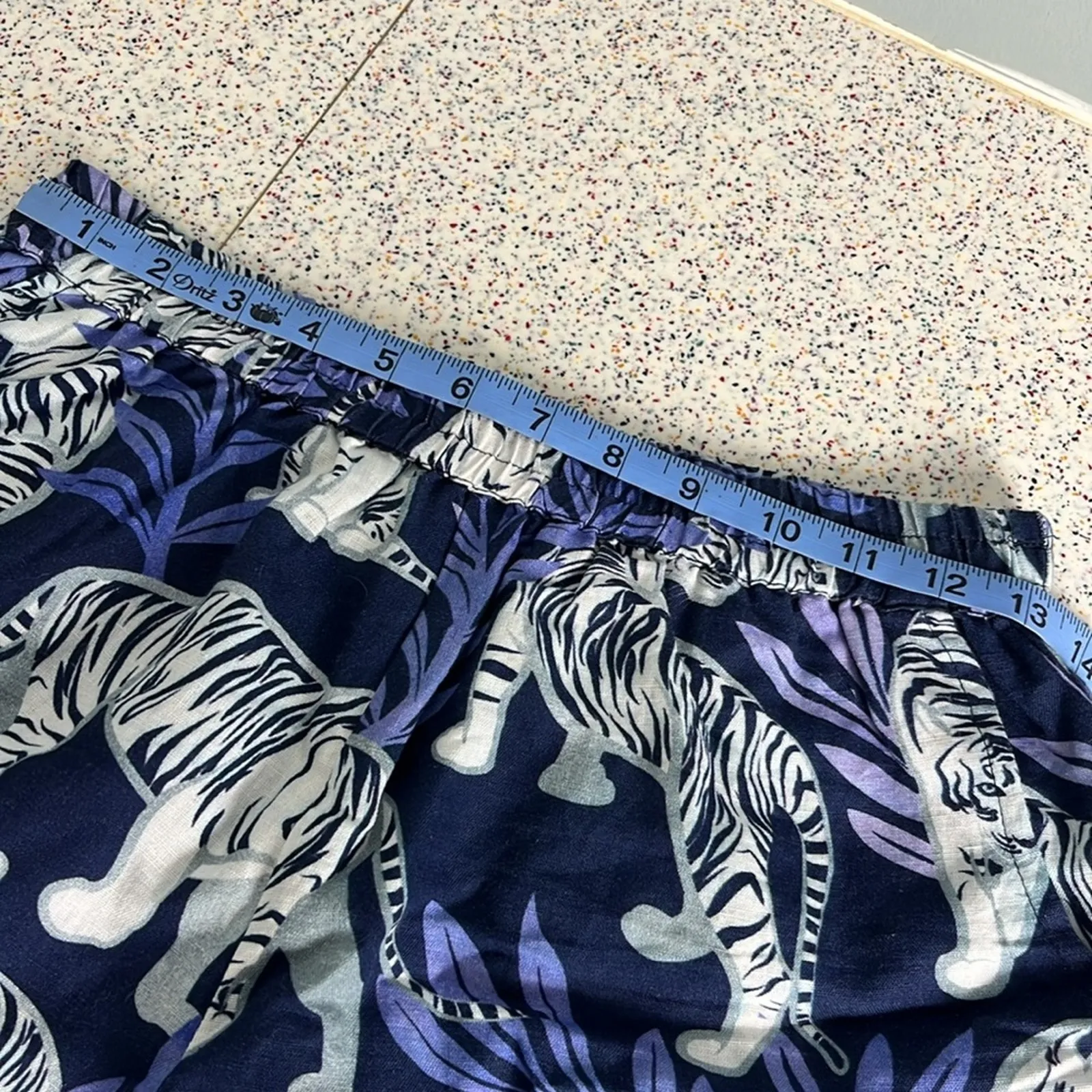 NWOT Las Sureñas Linen Cotton Blend White Blue Tiger Shorts Size L Size L - Image 3