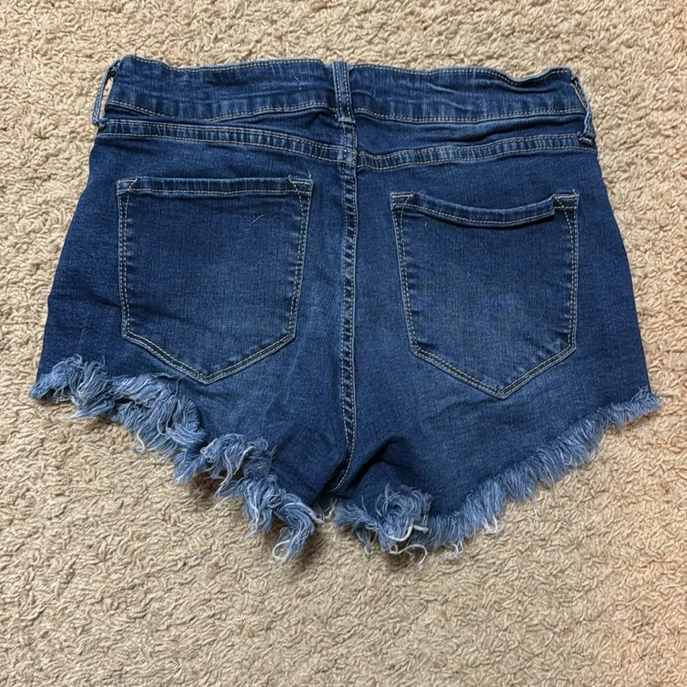 Kancan High Waisted Denim Shorts Size 11/29 Blue - Image 2