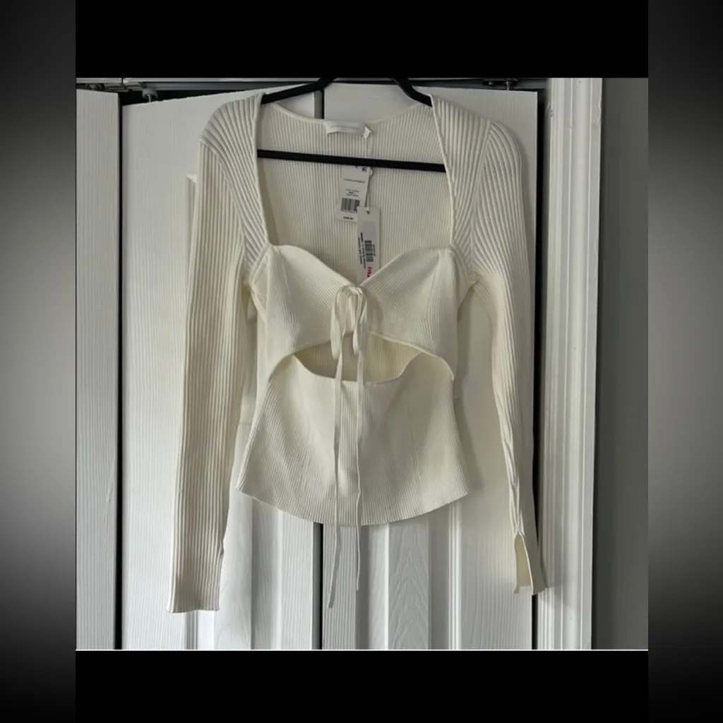 NWT Simkhai
Alexia cut - Image 6