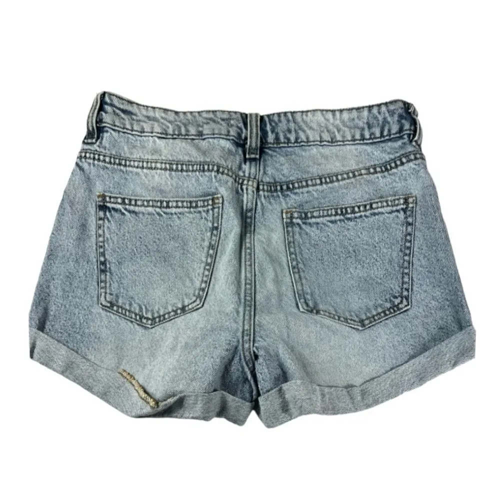 PacSun  mom jeans shorts size 28 - Image 3