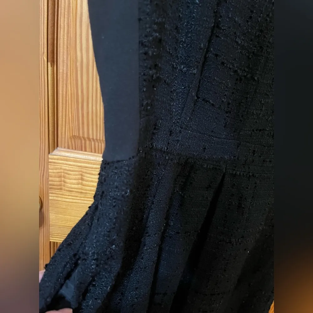 Vera Wang knee length dress - Image 9