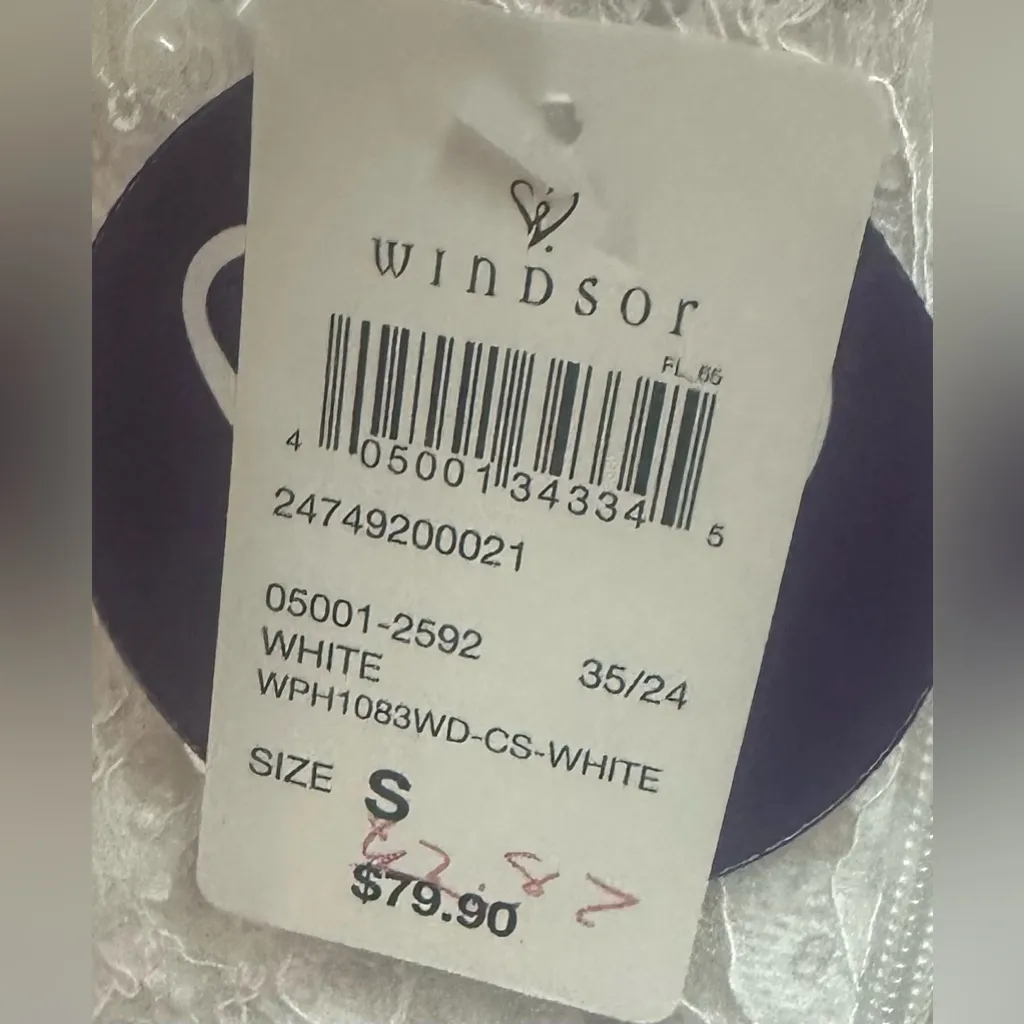 Windsor sz small white short formal dress with sequins - Image 3