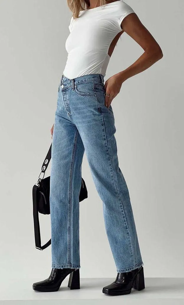 Holly Asymmetric Straight Leg Jean in Light Wash Denim - Image 7