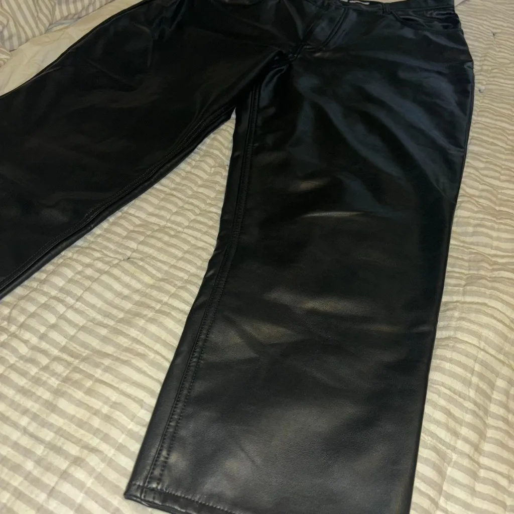 Abercrombie & Fitch vegan leather pants - Image 2