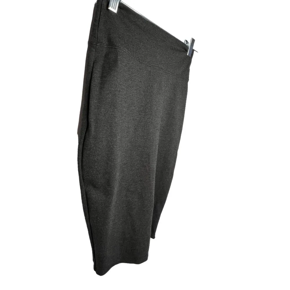 Noir Charcoal‎ Gray Exercise Skirt nwot Size XS - Image 3