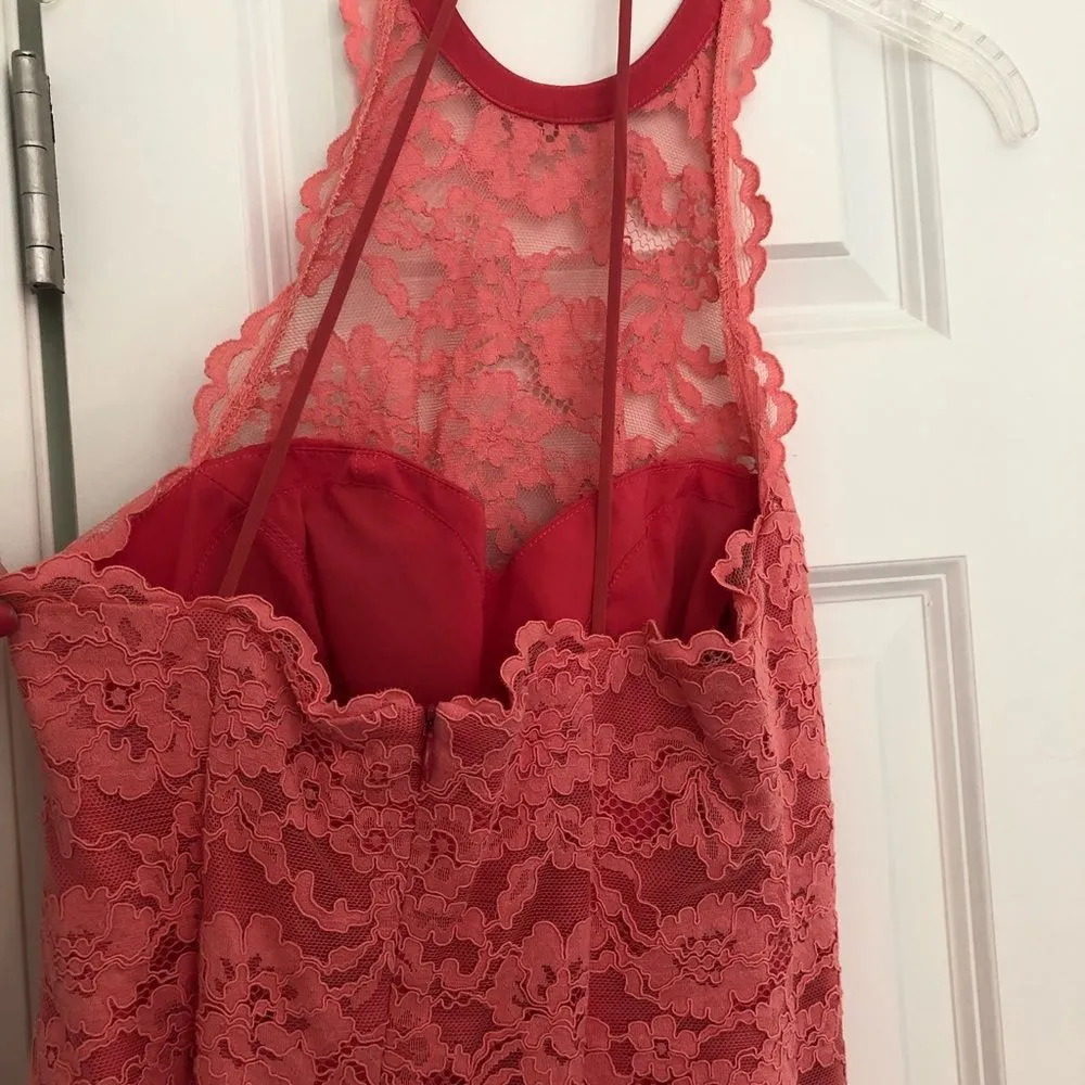 Coral lace nicole miller halter dress - Image 6