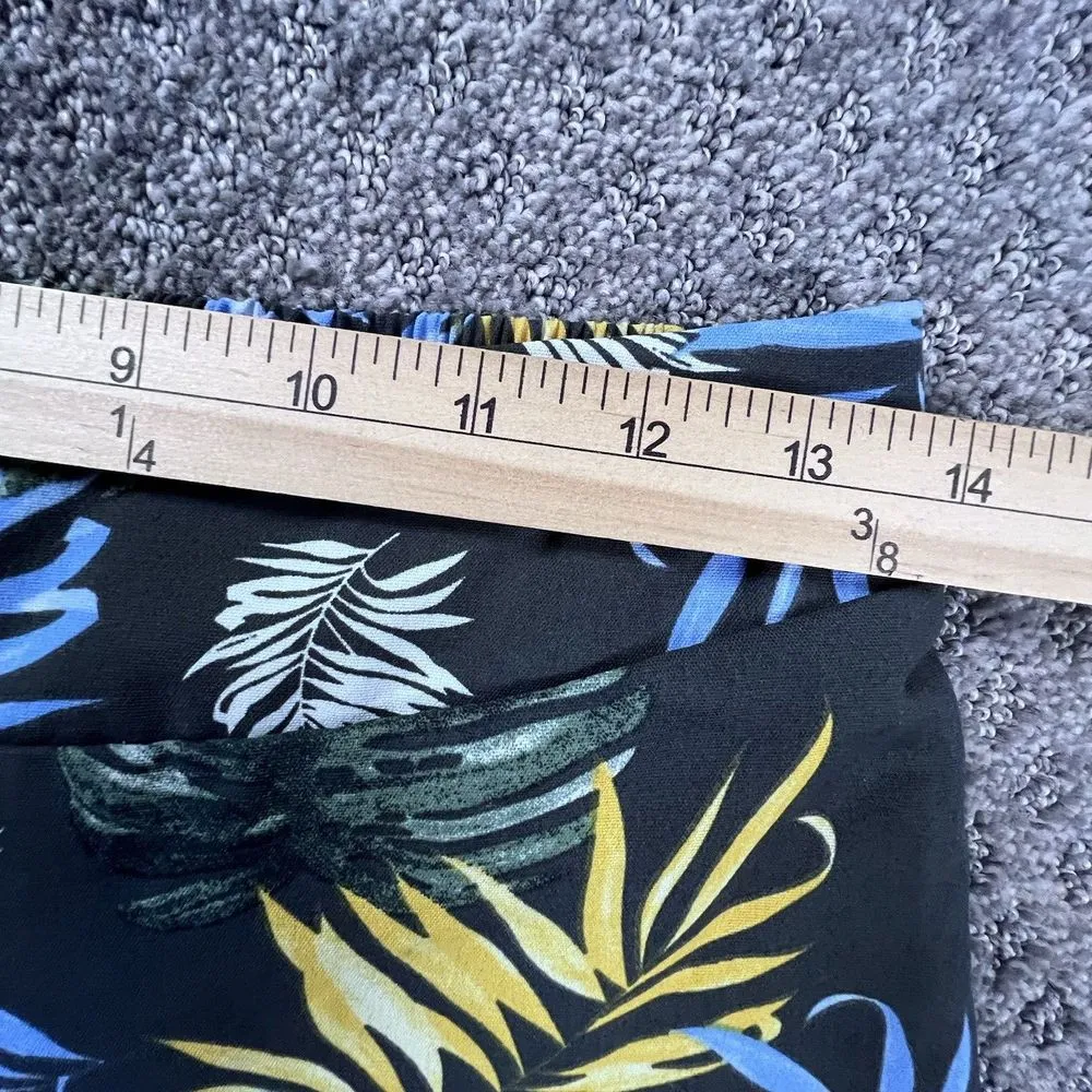 Sadie & Sage Palm Leave Aloha Ruffled Hem Lined‎ Pull On Shorts Size Medium - Image 5