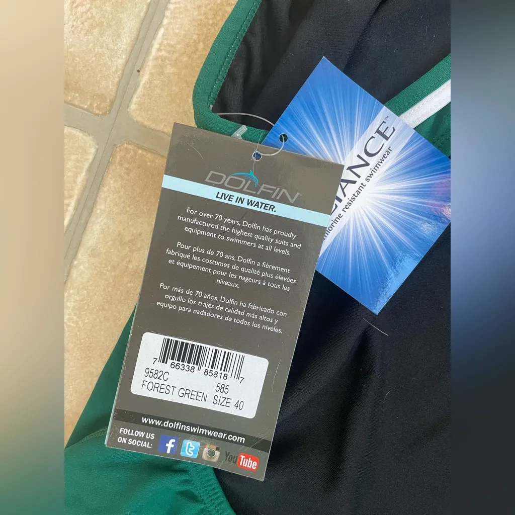 NWT Dolphin Women's Reliance Forest Green DBX Back 1 - Image 5