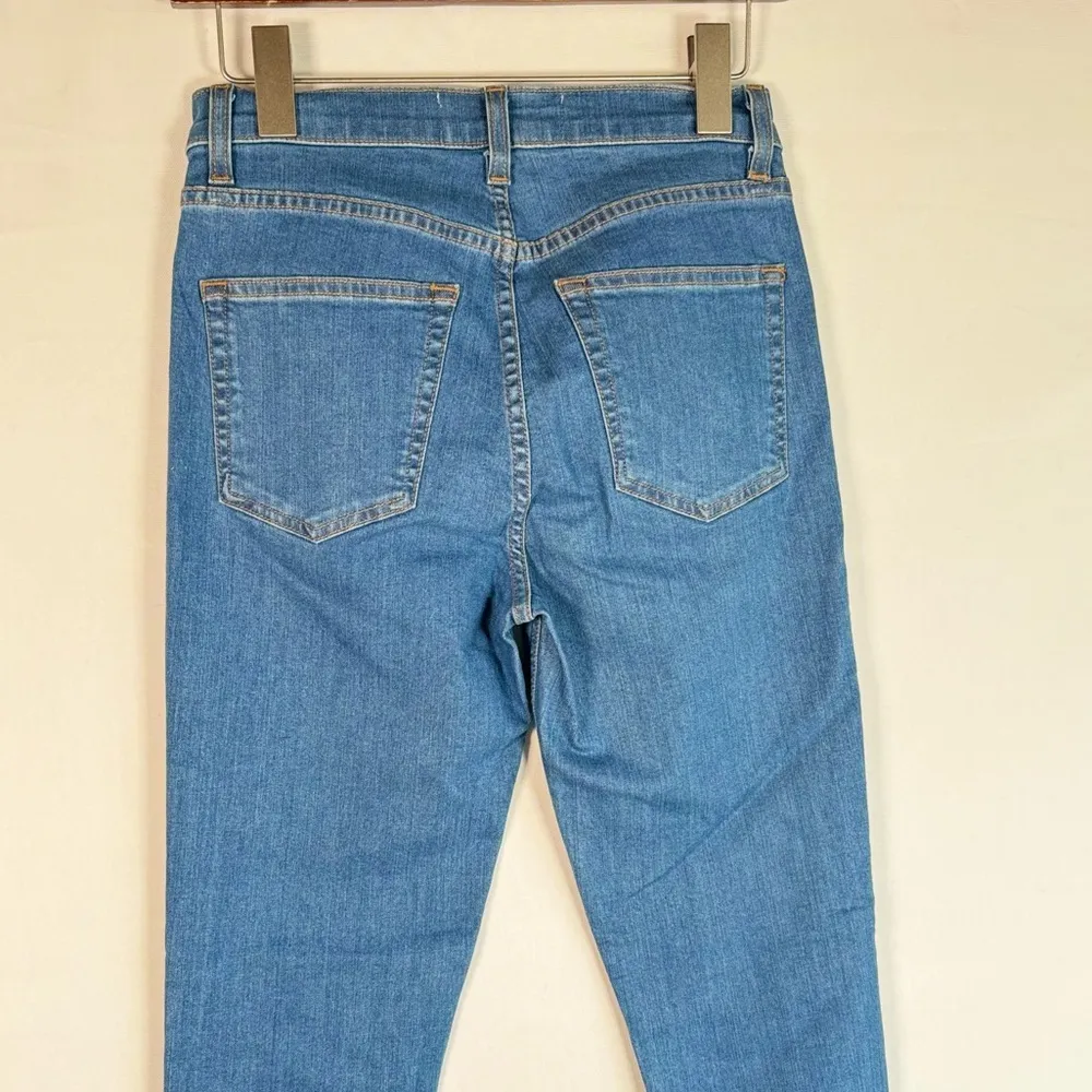 REFORMATION Mid-Rise Skinny Leg Jeans Size 27 Run Small. - Image 7