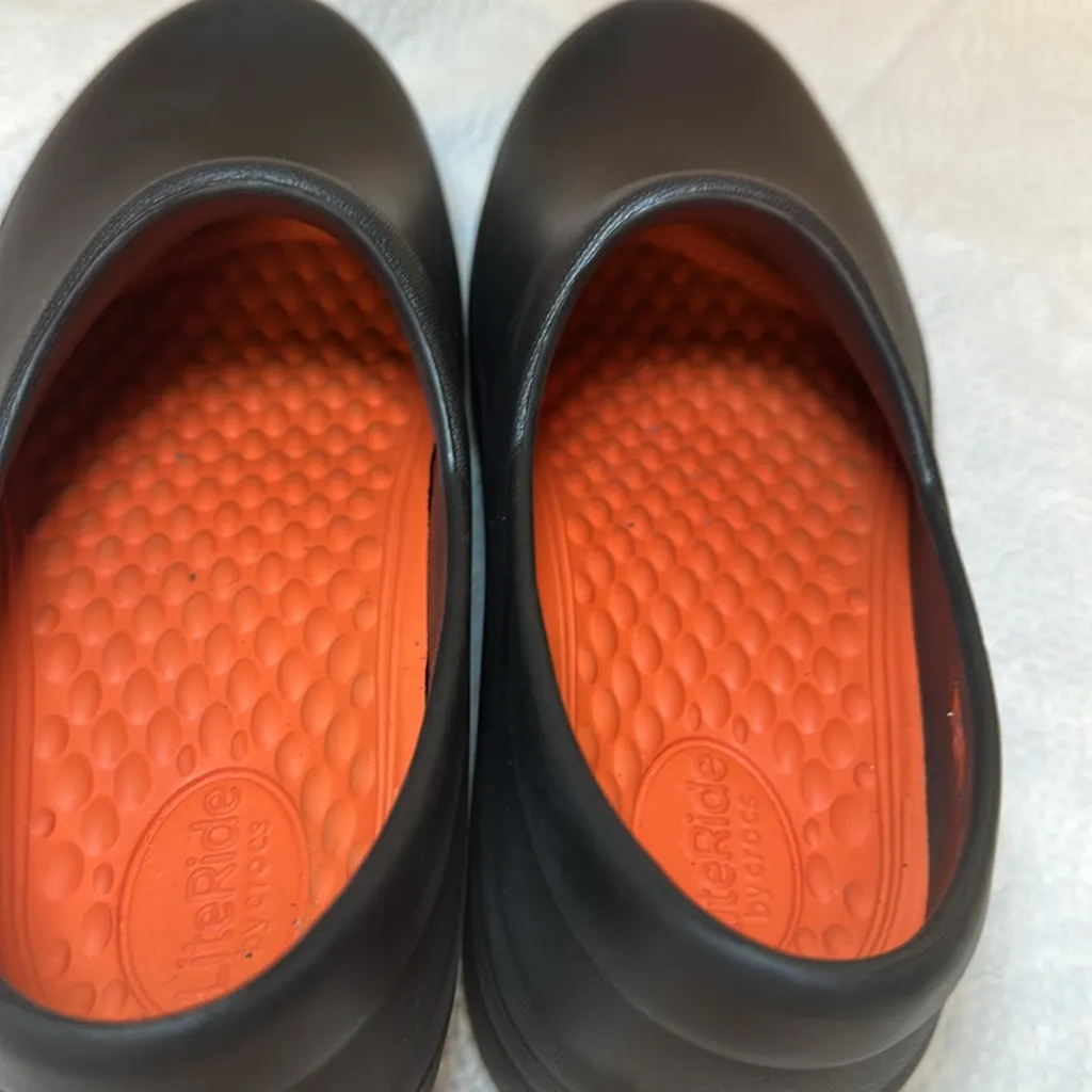 CROCS Lite Ride Black non skid slip on shoe women's 9 - Image 4