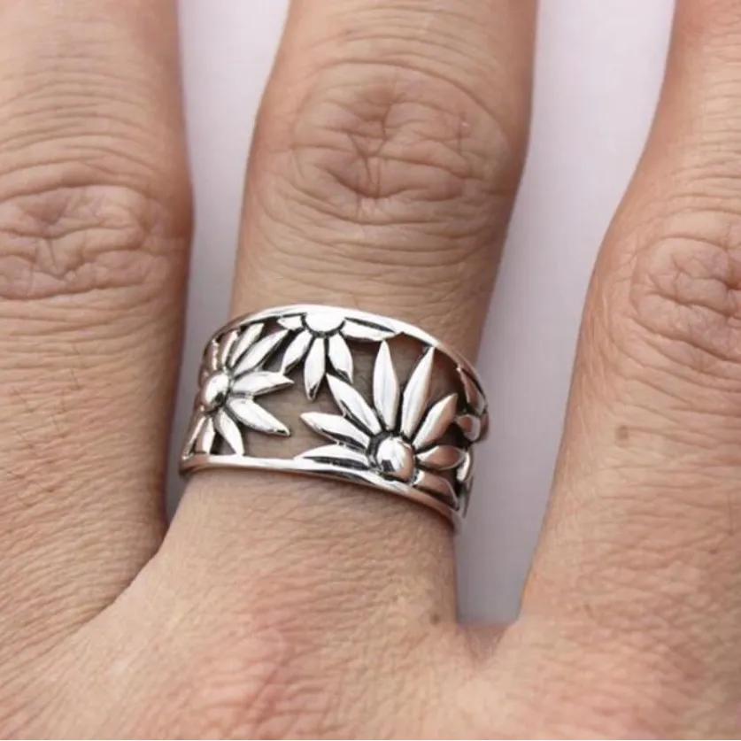 🌼🌼🌼BOGOHO 🌼🌼🌼Floral Silver Cuff Bracelet and Matching Ring Set - Image 8