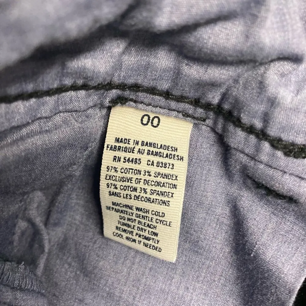 AMERICAN‎ EAGLE OUTFITTERS Women’s Bermuda Shorts Size 00 Blue Inseam 7” - Image 3