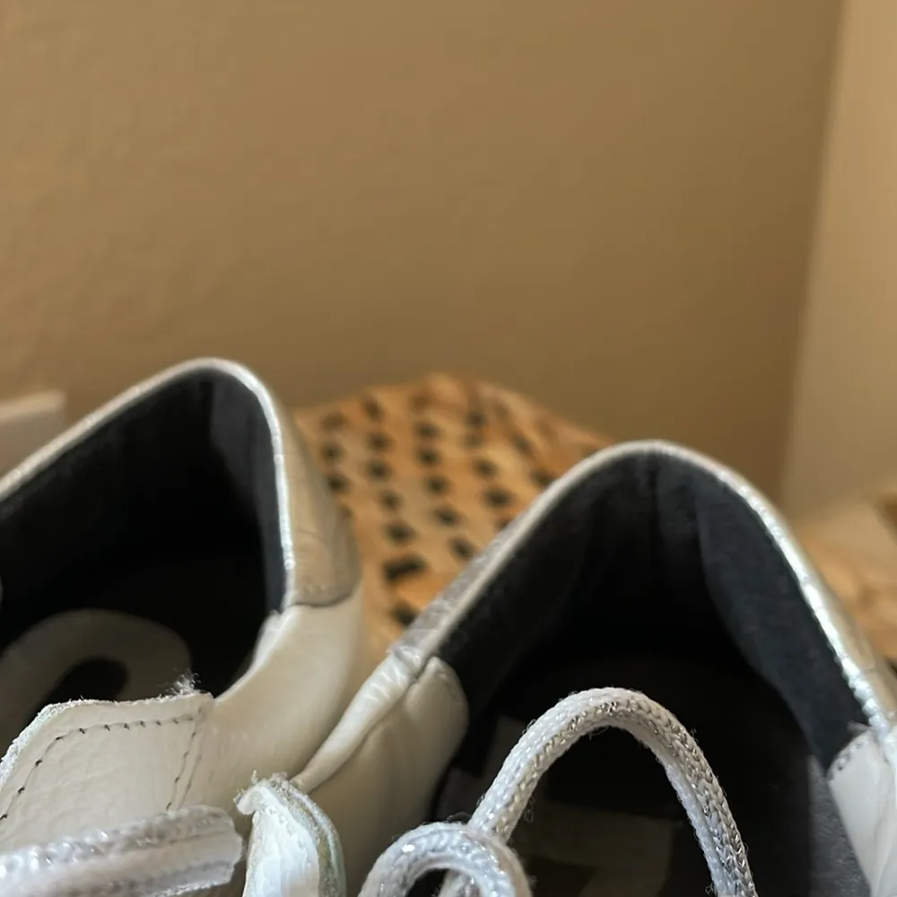 P448  made in Italy Jack Dakar perforated low top sneaker - Image 14