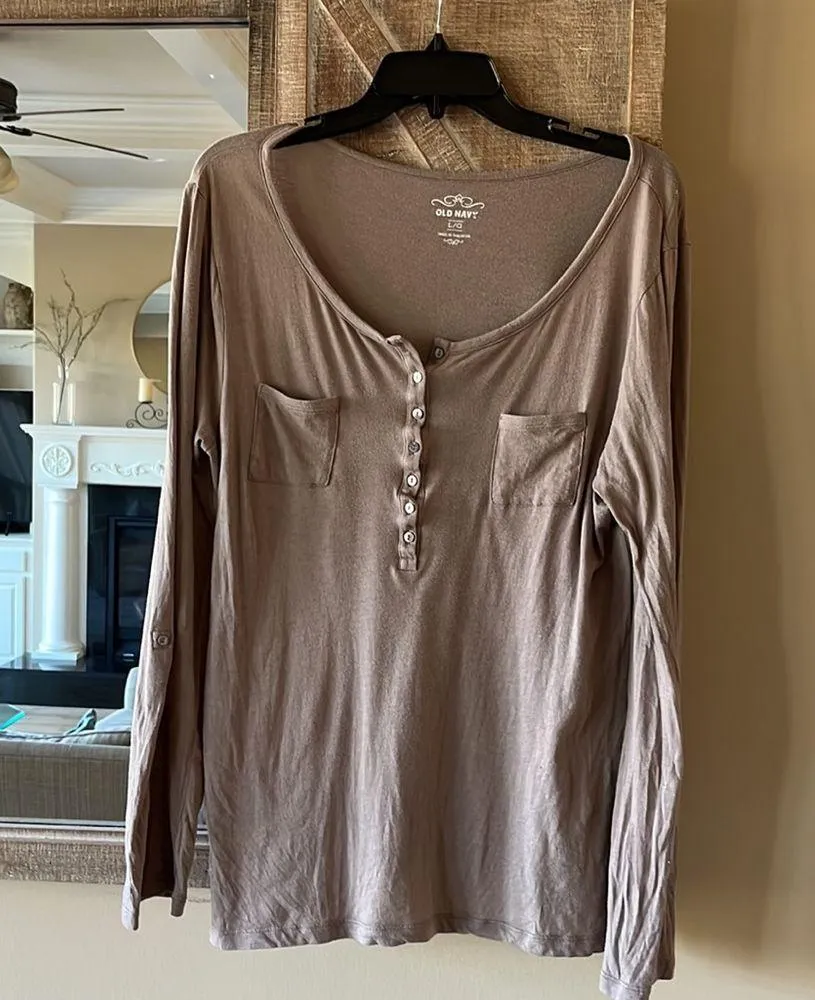 Old Navy Henley Tan Shirt Comfy Roll Tab Sleeve Cotton - Image 6