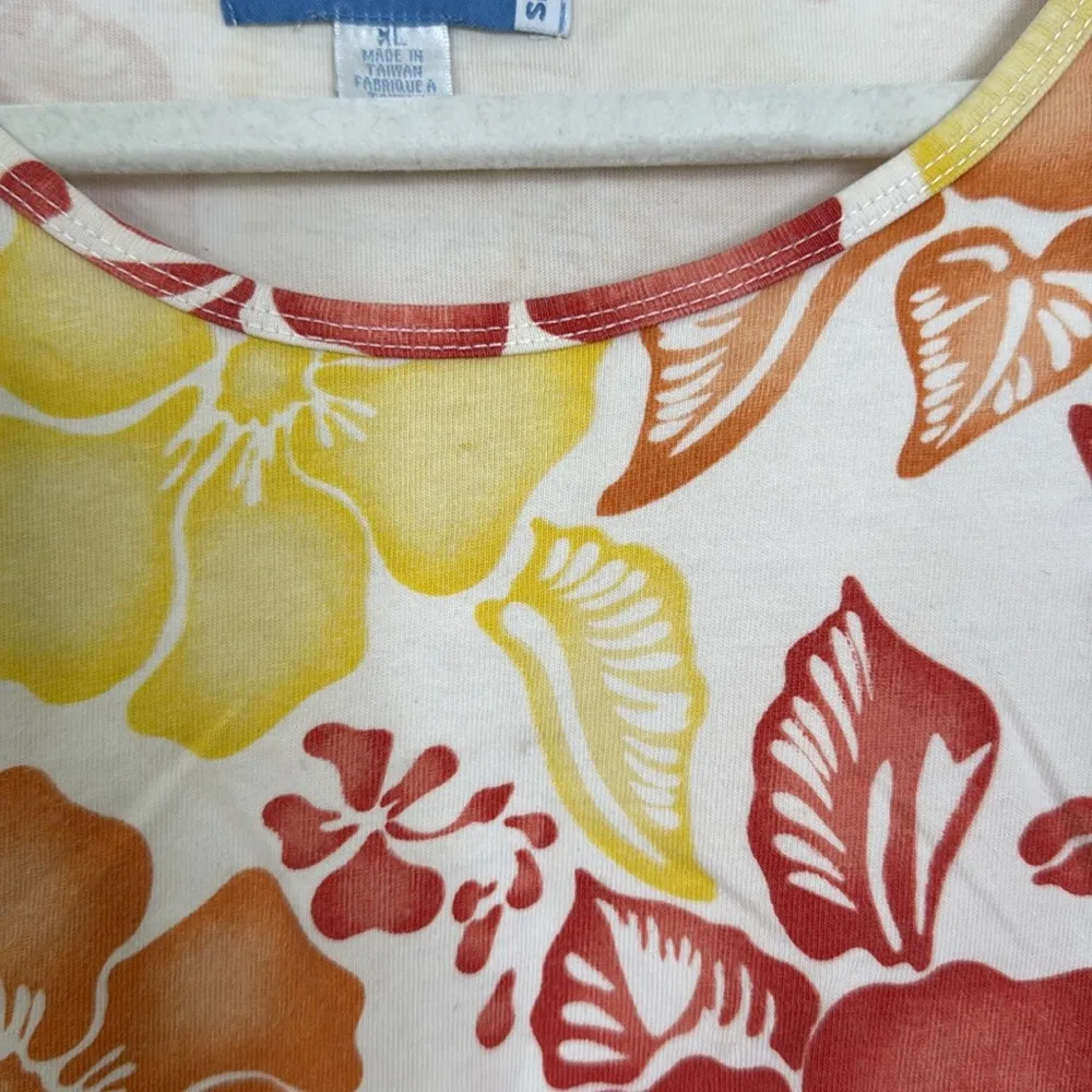 Y2k vintage hibiscus tshirt Orange Size XL - Image 4
