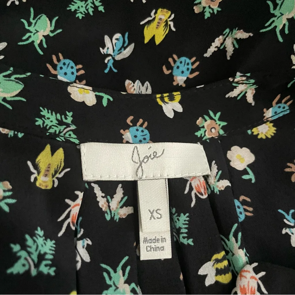 Joie Insect Novelty Print "Aruna" Silk Sleeveless Blouse Size XS - Image 5