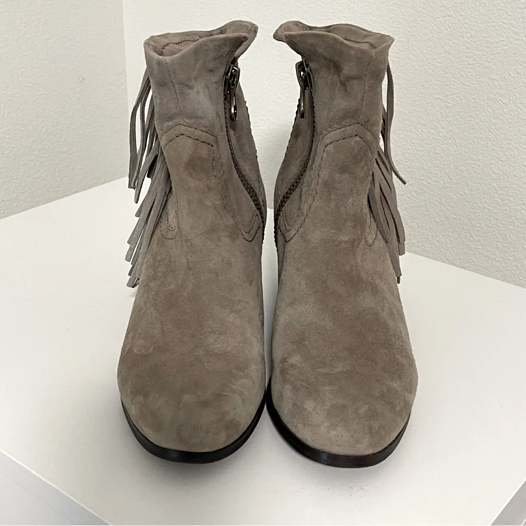 Sam Edelman Women's Louie Ankle Fringe Bootie Tan, Grey Taupe Suede 7.5 - Image 9