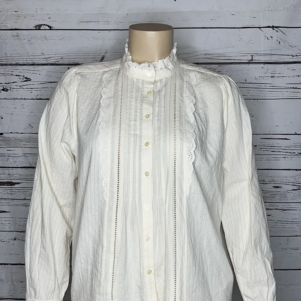 Loft Ann Taylor  NWT XXL Cream Eyelet - Lace Trim Pleated Boho Button Down Shirt - Image 2