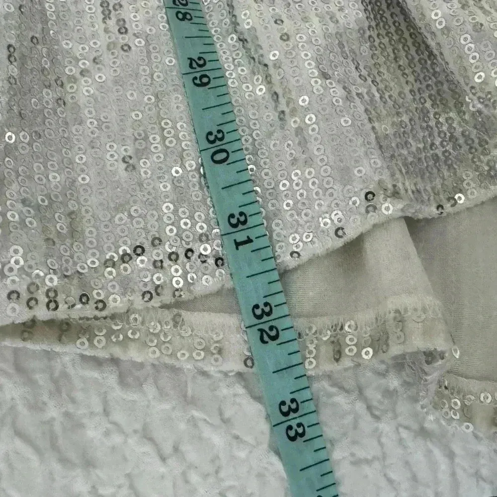 AKIRA White Silver Sequin Cocktail Mini Dress Long Sleeve V Neck Size Small NYE - Image 10