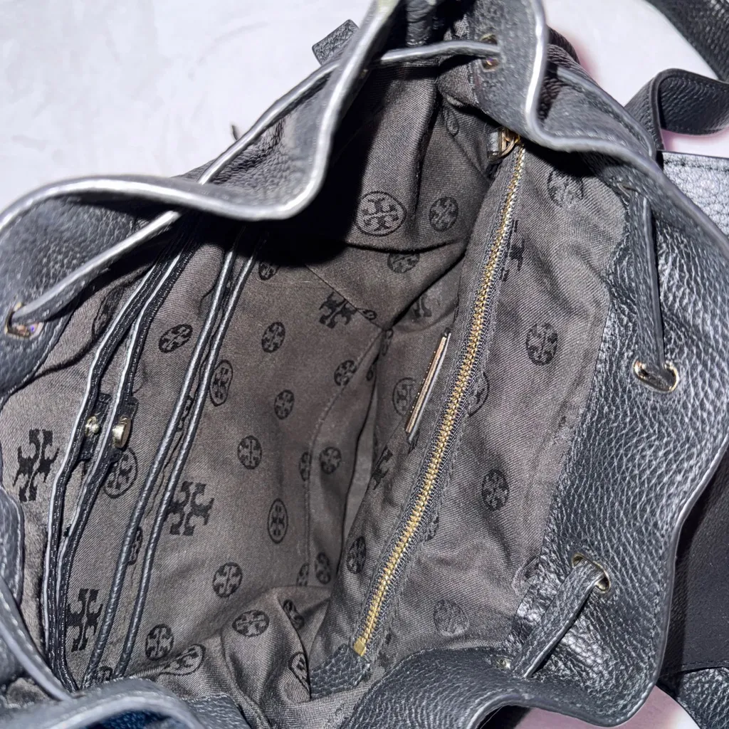 Tory Burch Brody pebbled Leather black Backpack - Image 6