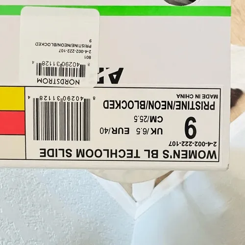 APL Women's Big Logo TechLoom‎ Slide Sandals, Vegan, Neon White Size 9, NWT - Image 7