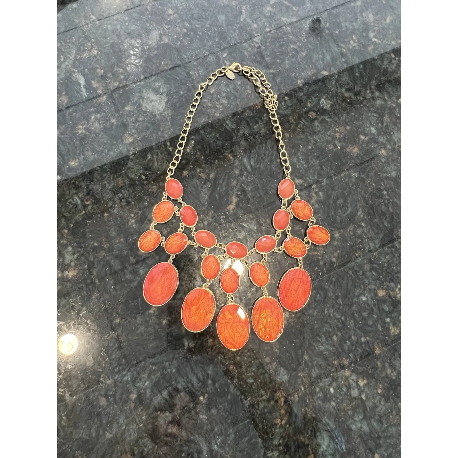 Vintage Charming Charlie Statement‎ Necklace 16 To 18"  Acrylic Faceted Beads - Image 3