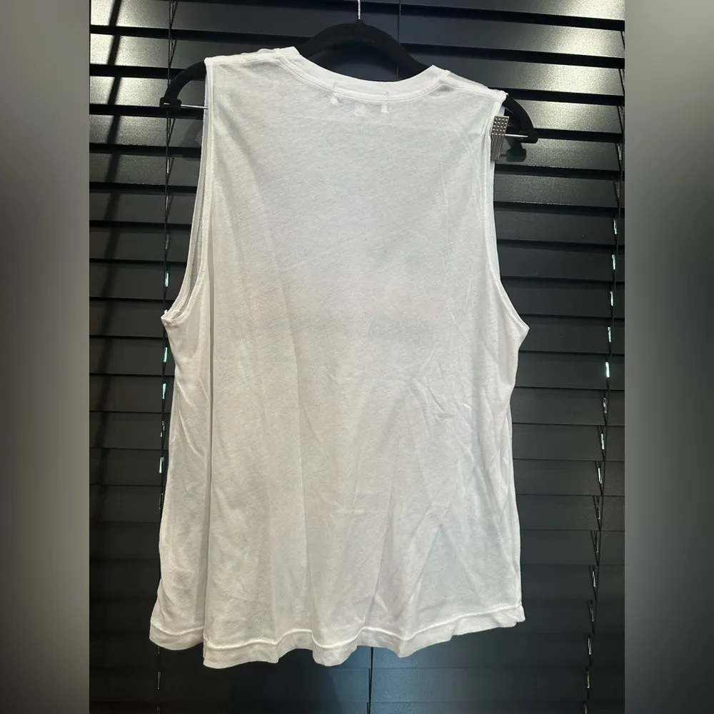 Wildfox Oversized White Sleeveless Graphic Top EUC - Image 3