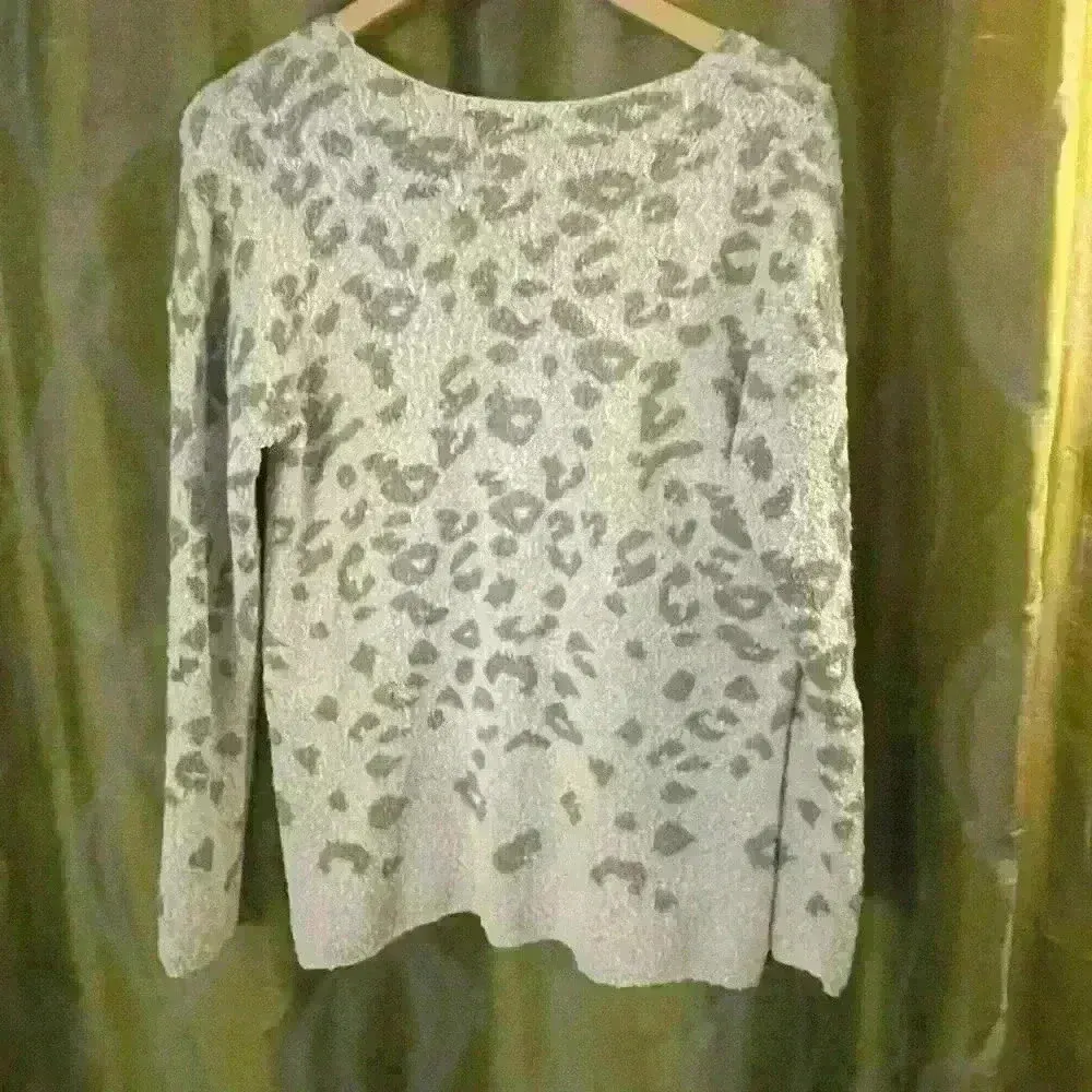 Knox Rose Leopard Print‎ Sweater - Image 2