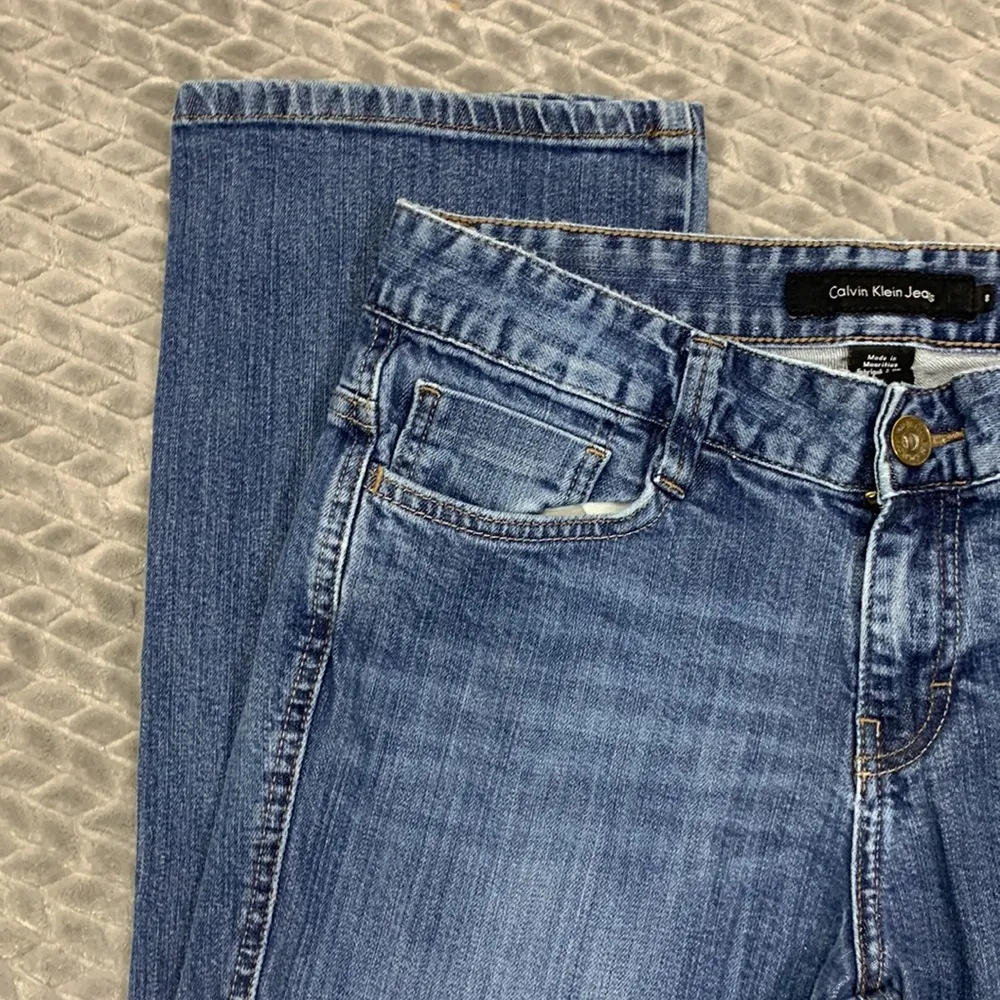 Lean Boot Cut Medium to Dark Wash Jeans Size 8 - Image 4