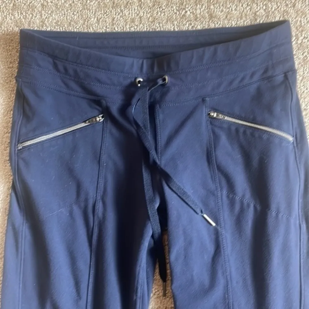 Athleta Navy Blue Activewear Set - Image 11