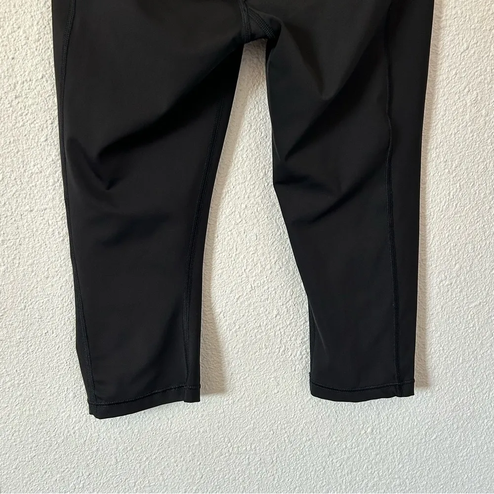 Athleta accelerate crop pant Sz M - Image 7