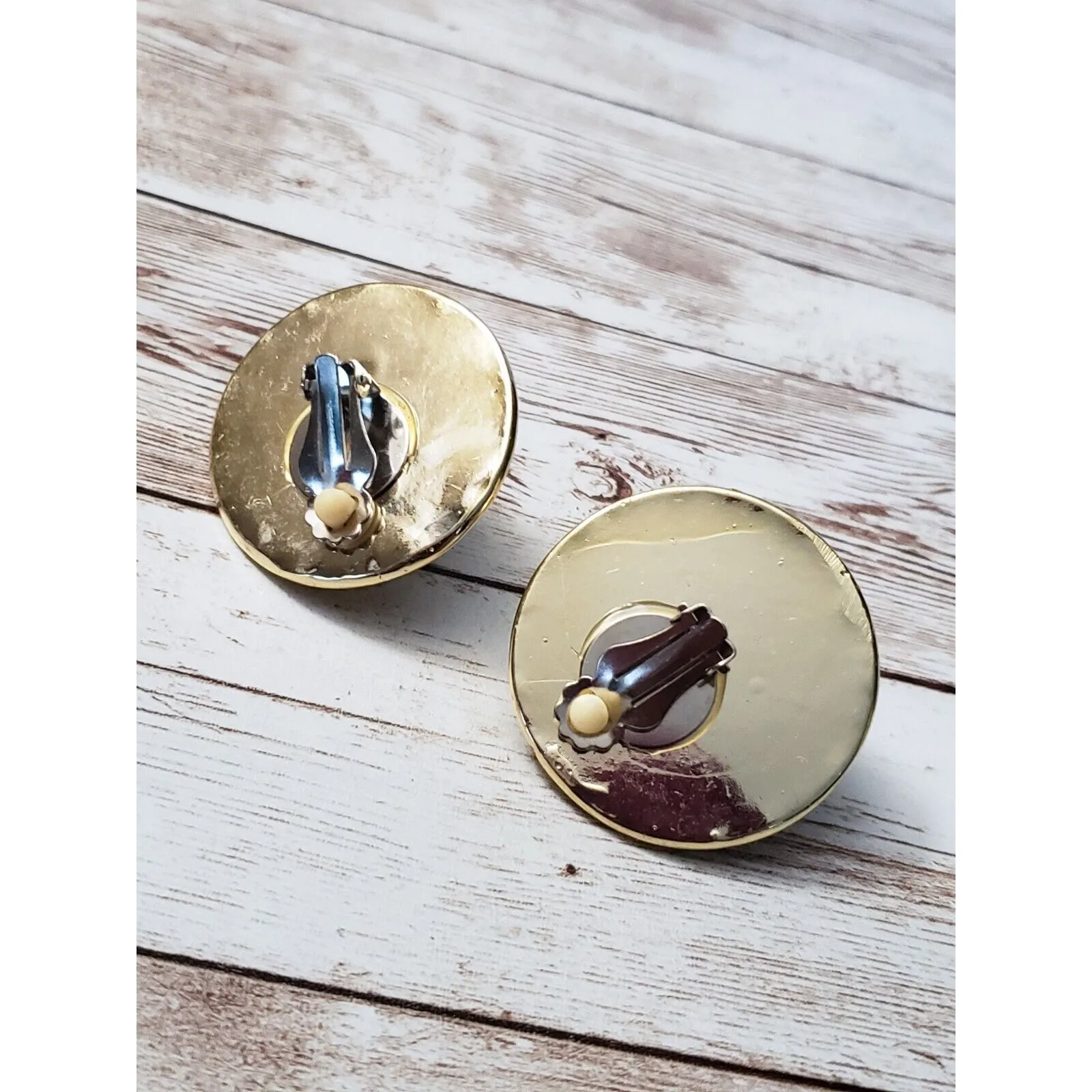 Vintage Clip On Earrings - Image 6
